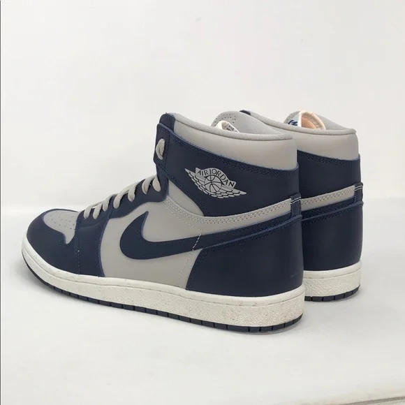 Nike Air Jordan 1 High  display picture 3
